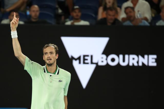 华体会hth体育-浪费机会意外迷失？梅德维德夫敢打敢拼仍值得肯定