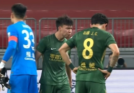 HuaTiHui-争议？19岁王钰栋近5轮0球！怒喷主裁染黄，不满队友：挥拳+叫骂